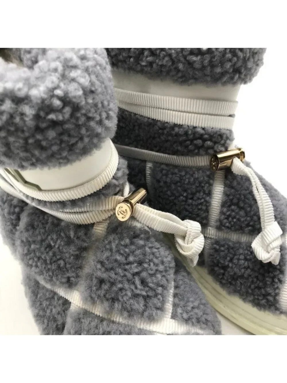 Chanel CC Logo Shearling Snow Boots Quilted Style Gray Shoes